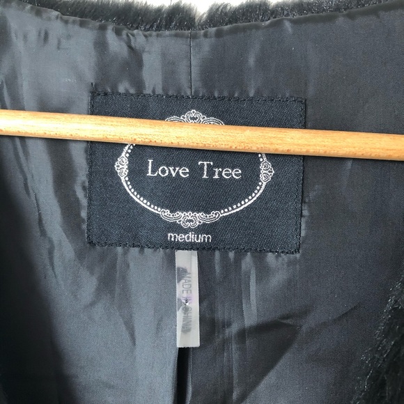 Faux fur vest - Picture 5 of 8